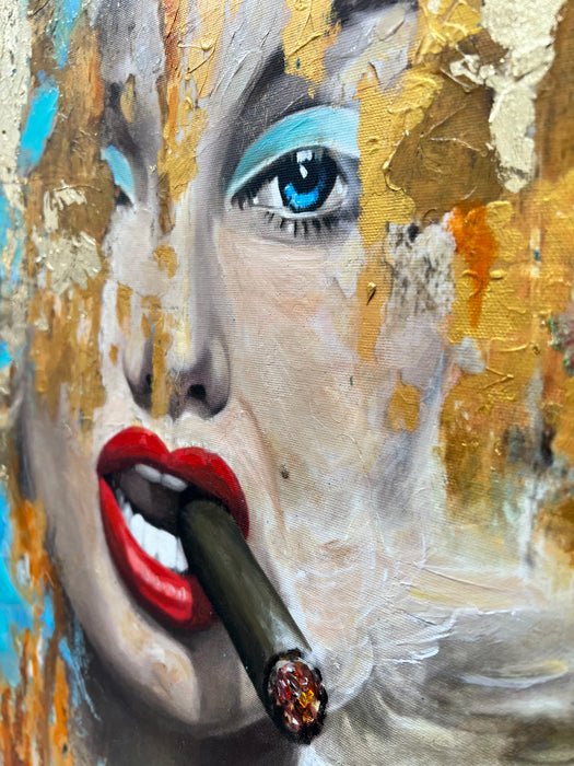 Monroe - Cigar Break