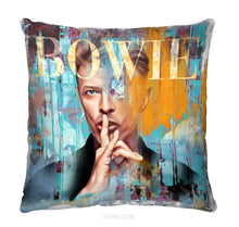 Load image into Gallery viewer, BOWIE - Cushion (61x61cm)
