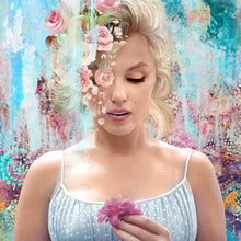 Load image into Gallery viewer, Marilyn Monroe Flower
