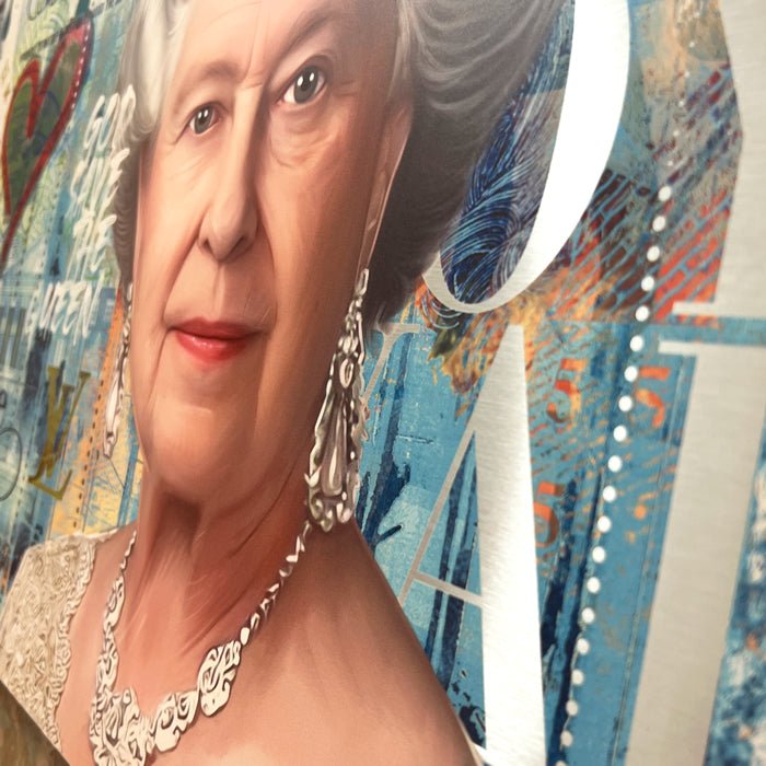Fiver - The Queen